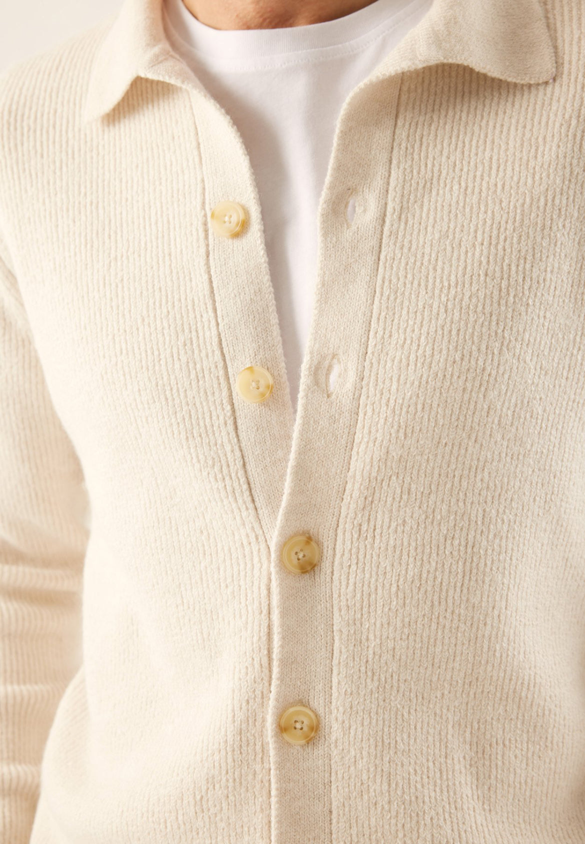 Cardigan con bottoni da uomo