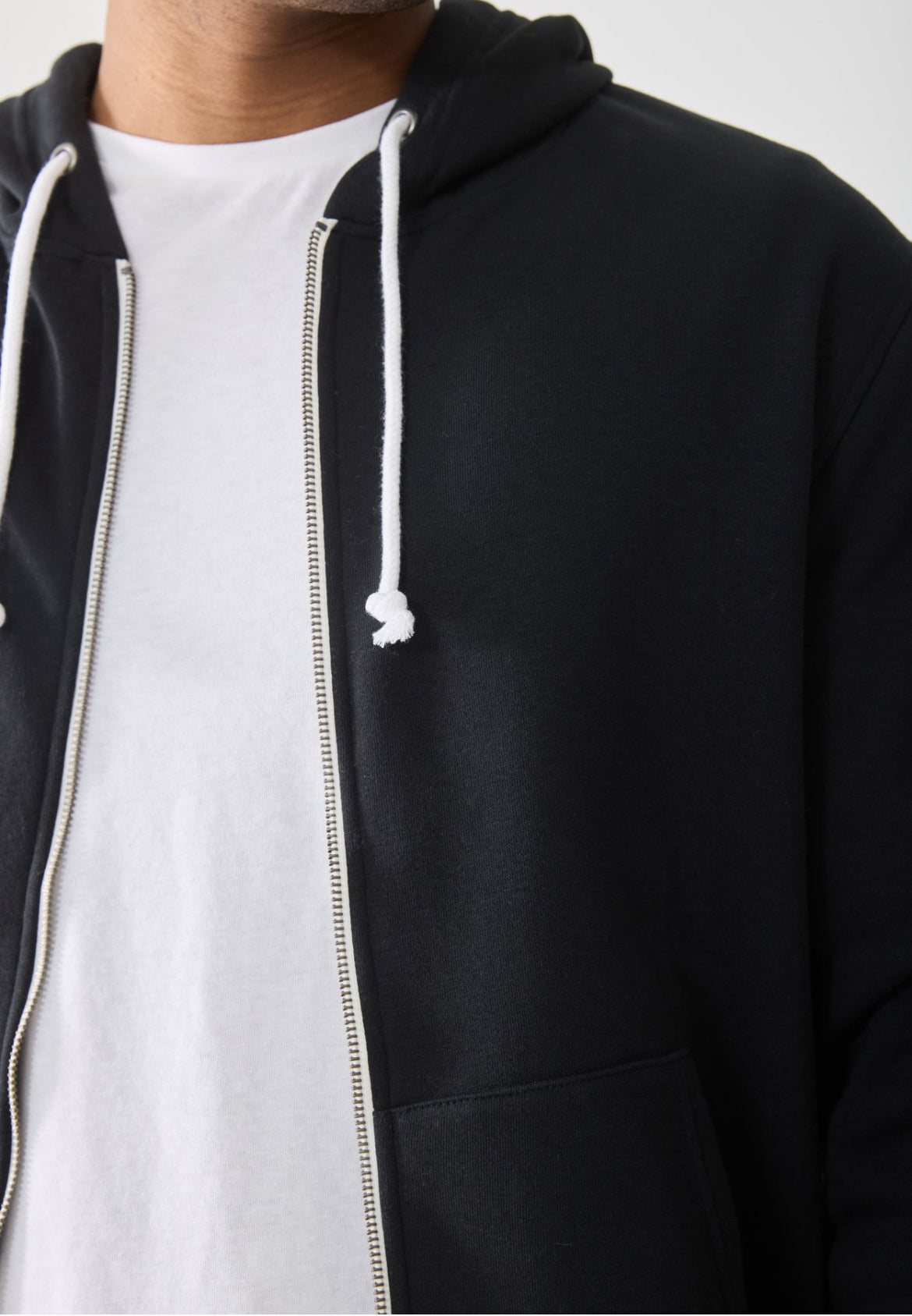 Felpa uomo con cappuccio e zip